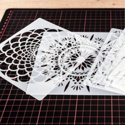 Szablony 15 x15 cm, ornamenty, 10 sztuk.