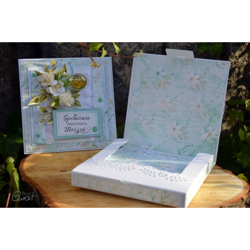 Pudełko na kartkę koperta 3D białe 14x14x1,7cm GoatBox