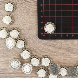 Kamienie dekoracyjne - róża w ornamencie 17 szt